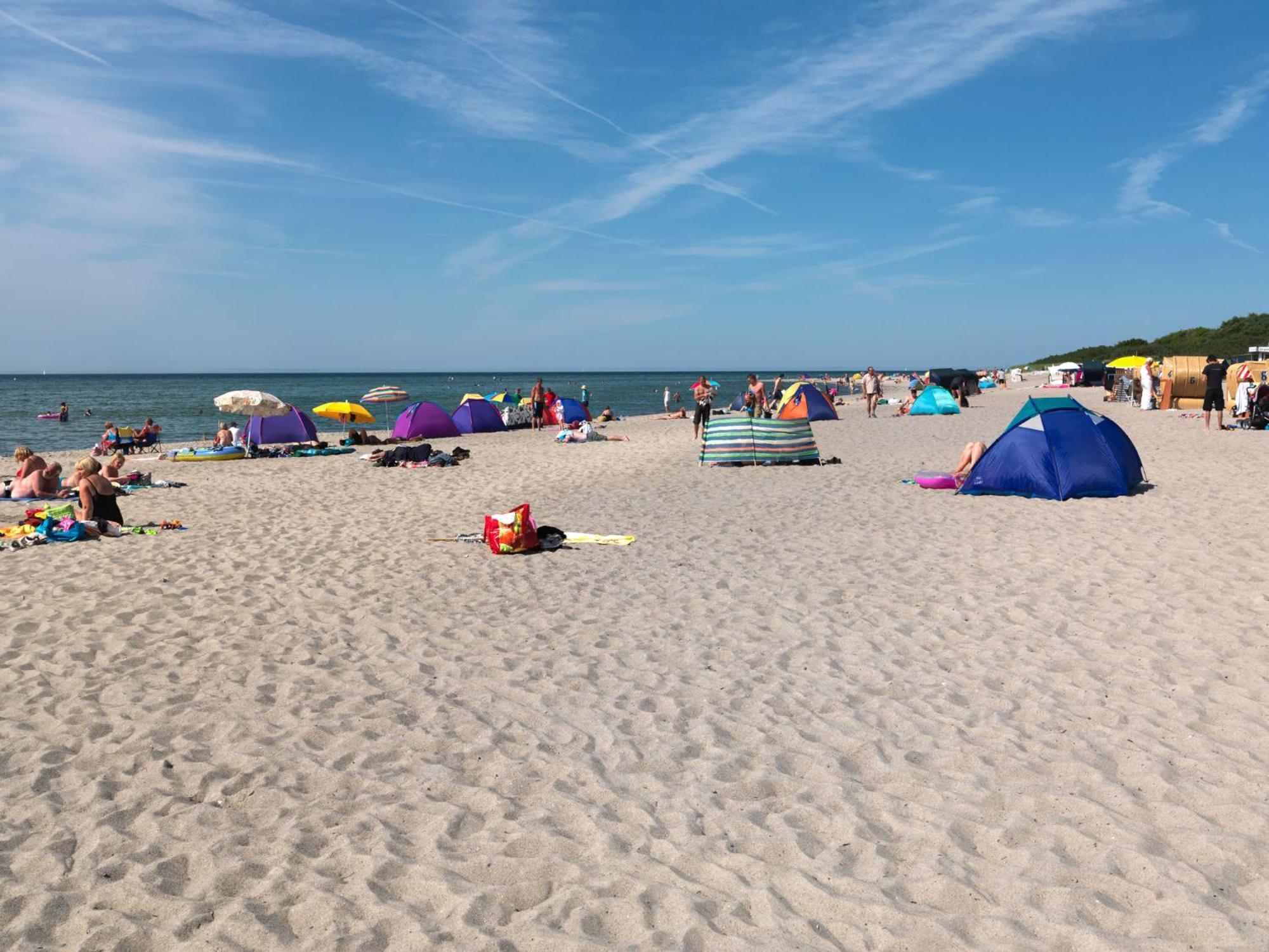 Ferienwohnungen Am Lotsenstieg Abendrot Poel Exterior foto